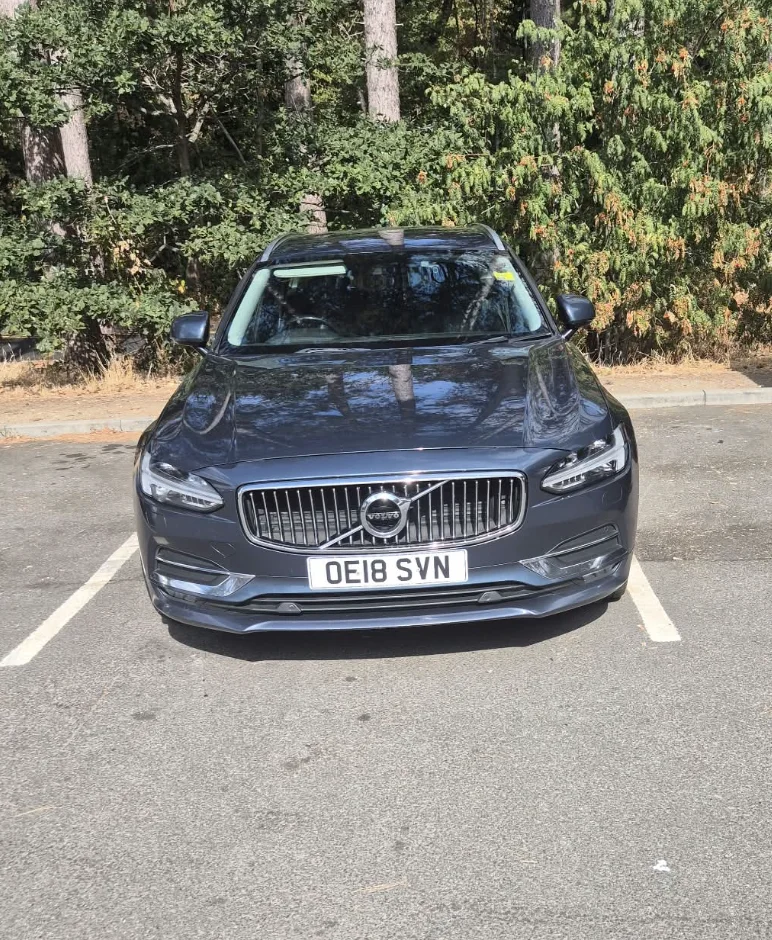 Go Travel Services Volvo V90 Inscription in metallic grey-blue